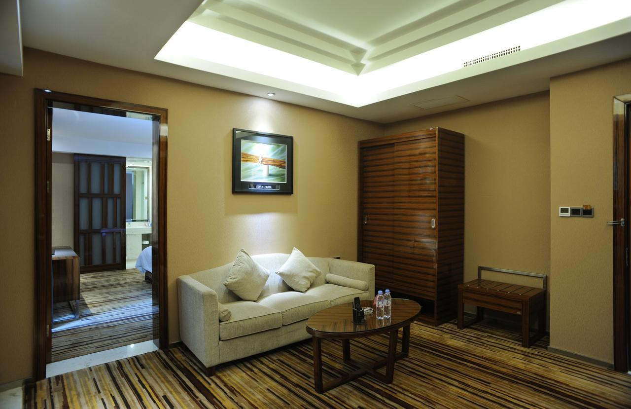 Jiangxi Seven Star Shang Wu Hotel Nanchang  Buitenkant foto
