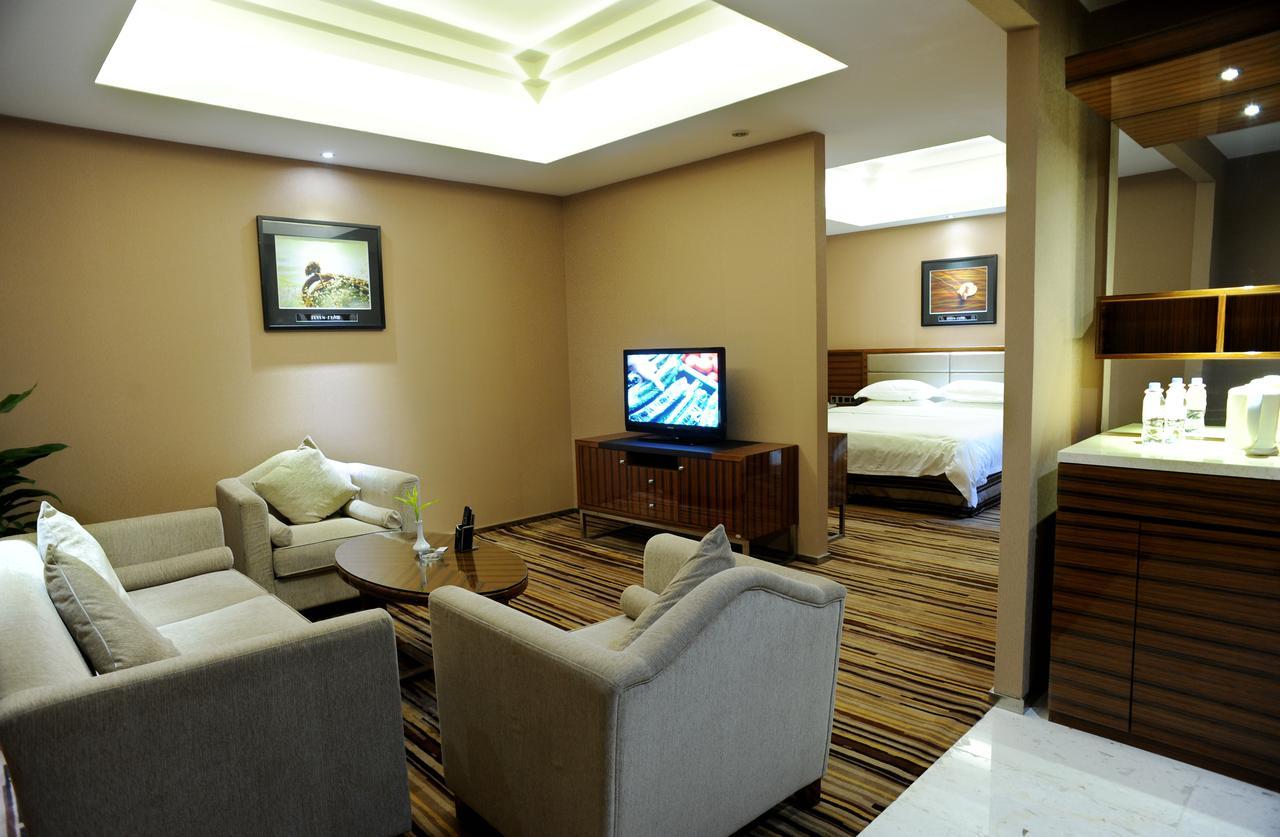 Jiangxi Seven Star Shang Wu Hotel Nanchang  Buitenkant foto